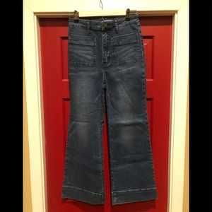 COPY - Flared, cropped designer jean